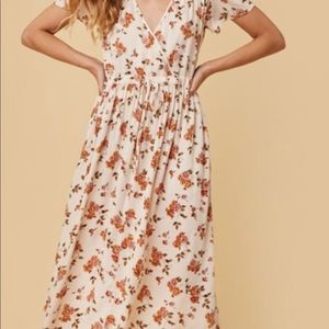 Dawn dress cream floral
